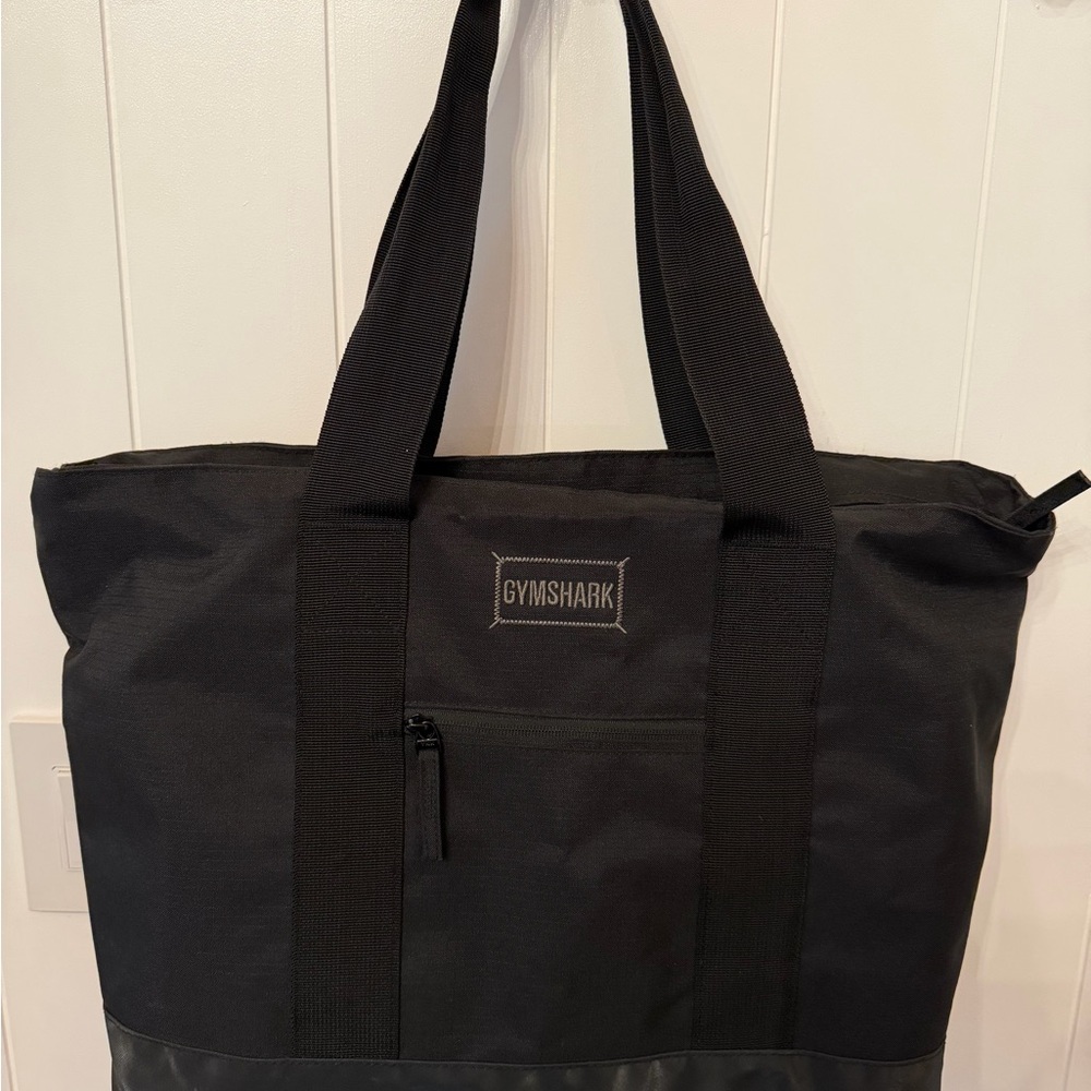 Gymshark Black Duffel Bag